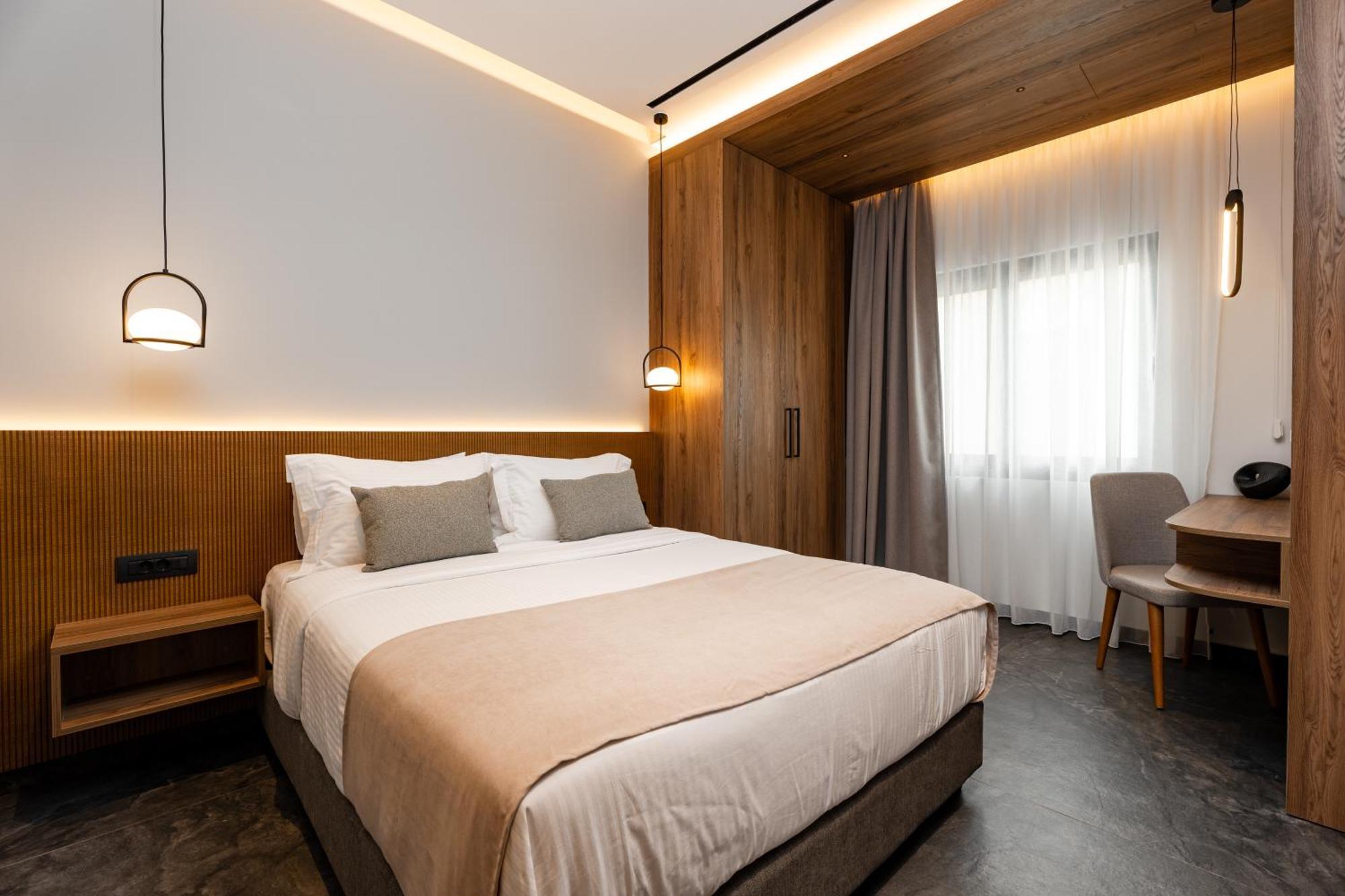 Omikron Luxury Residences Heraklion Exteriör bild
