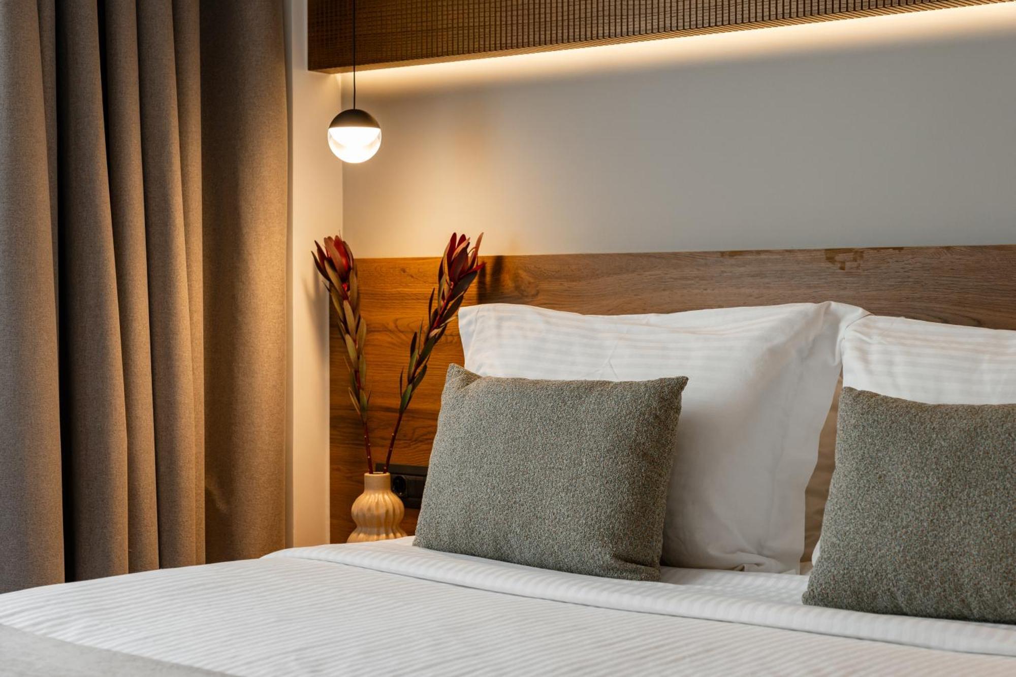 Omikron Luxury Residences Heraklion Exteriör bild