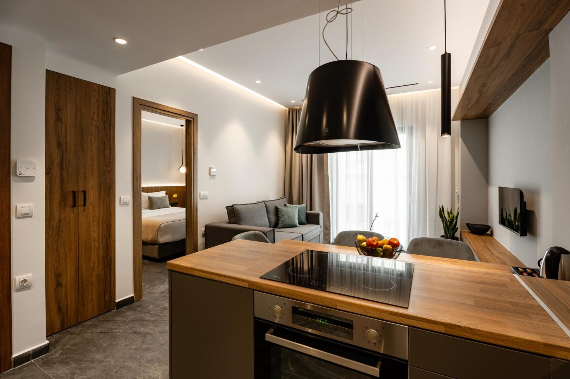 Omikron Luxury Residences Heraklion Exteriör bild