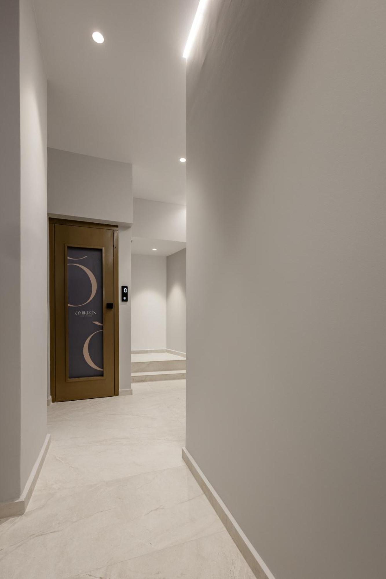 Omikron Luxury Residences Heraklion Exteriör bild